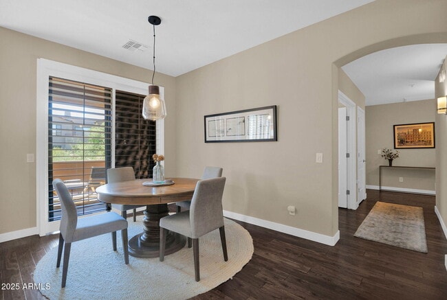Building Photo - 19550 N Grayhawk Dr