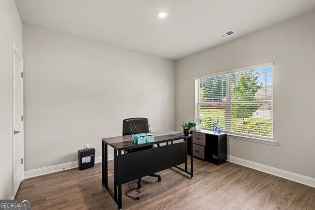Building Photo - 837 Everleigh Ct