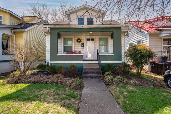 Building Photo - 614 Merwin Ave