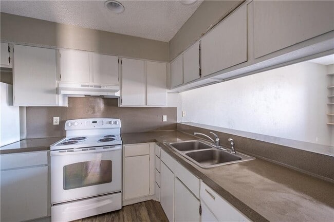 Photo - 5305 Indio Cove - Unit B Apartment