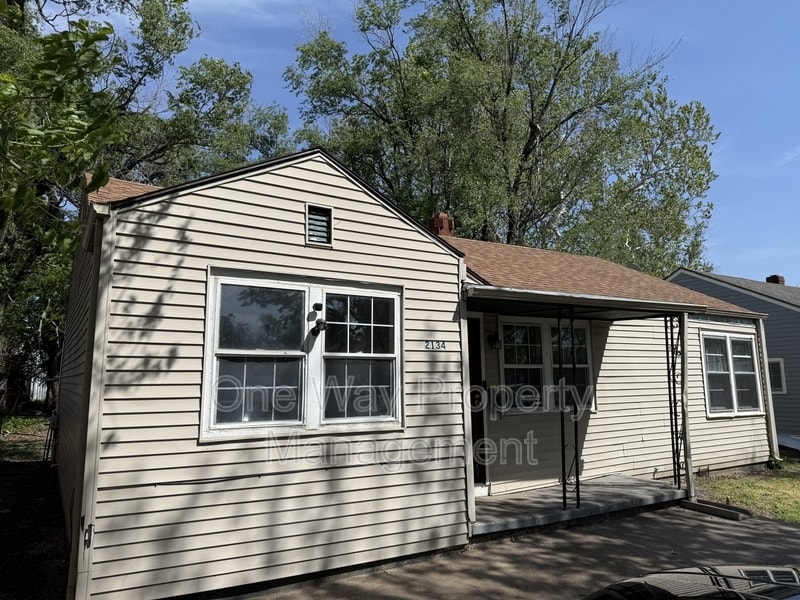 Primary Photo - 2134 N Minnesota St