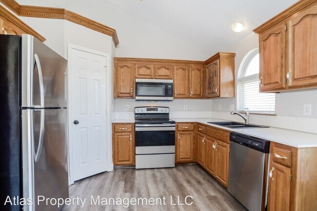Building Photo - 3 br, 2.5 bath House - 314 NW 110th Terr