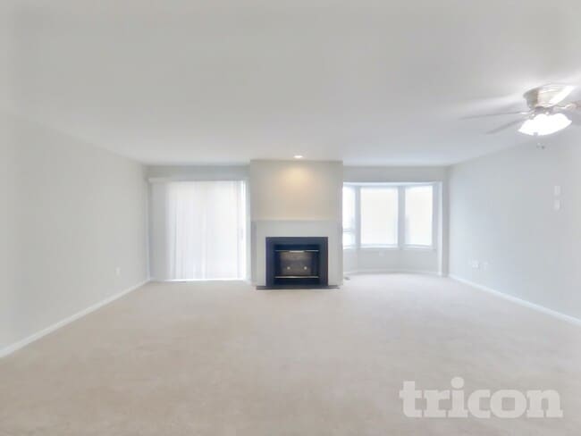 Foto del edificio - 137 Harvard Dr