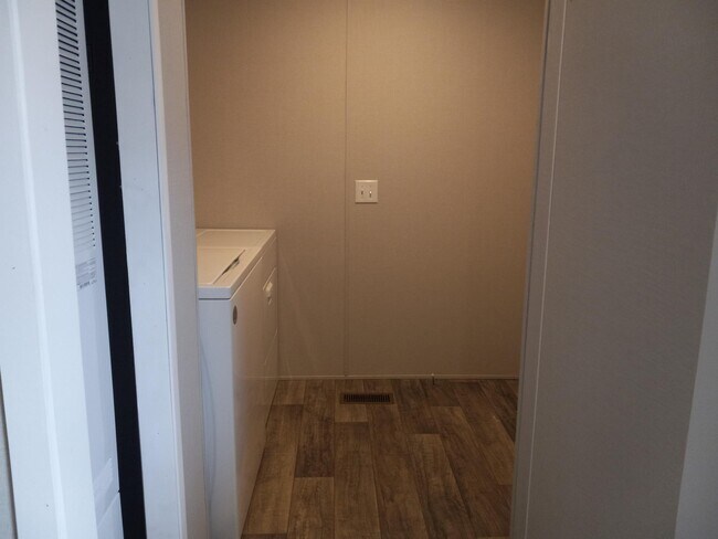 Foto del edificio - 157 Hickory Ln