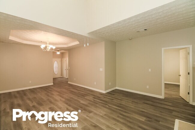 Building Photo - 7567 Winderemere Park