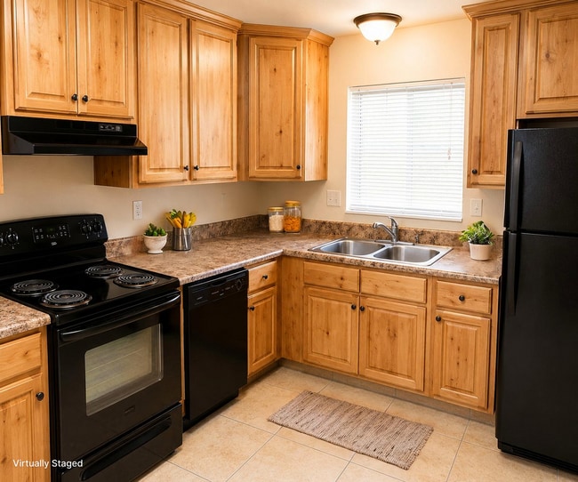 Building Photo - Ada-315 E 600 S Springville, UT 84663