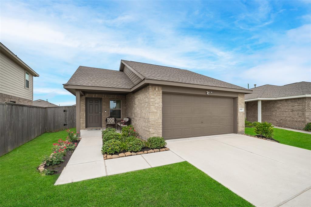 Foto principal - 26919 Wilderye Cv Ln