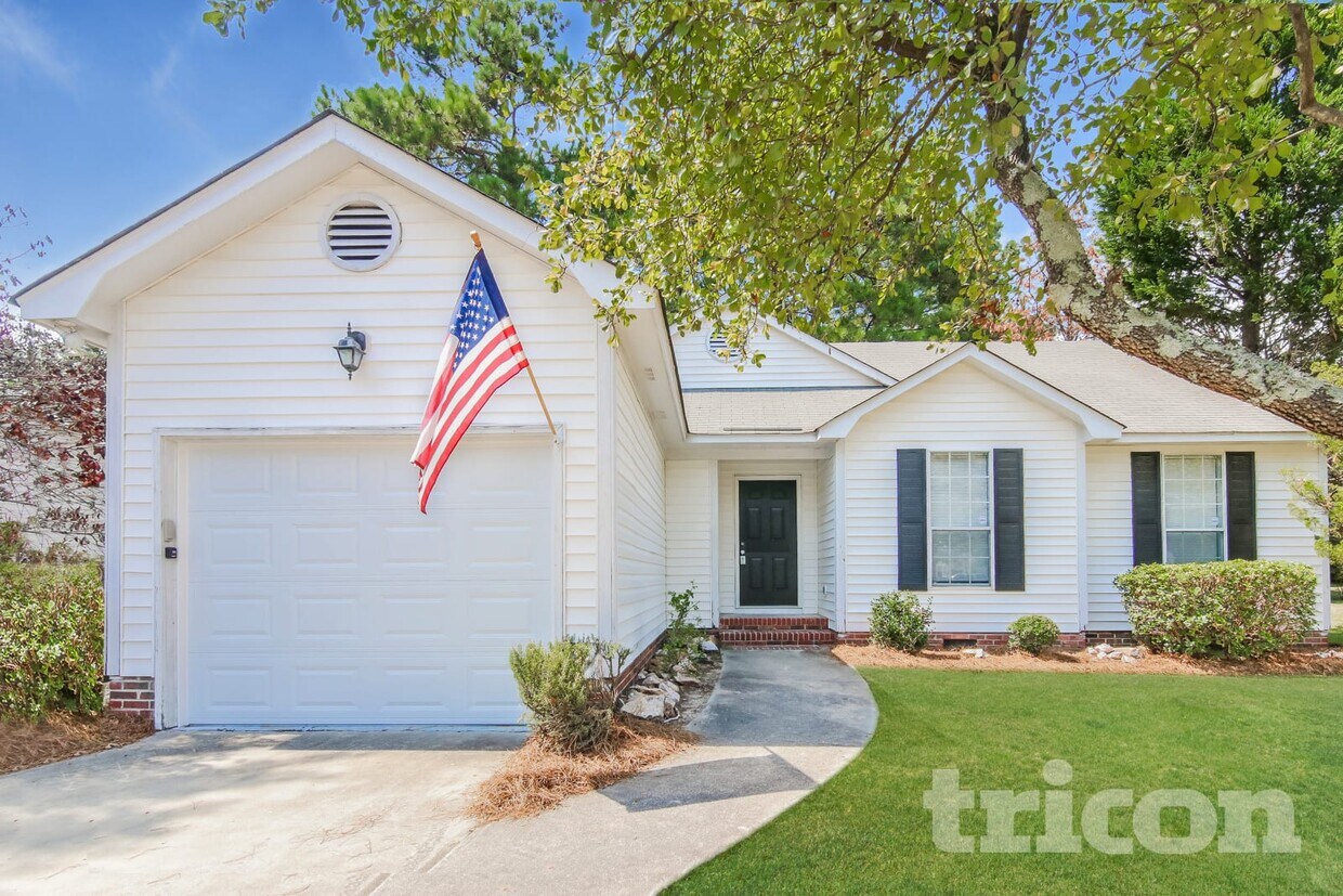 Foto principal - 225 Salusbury Ln