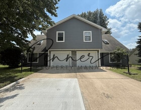 Building Photo - 814 NW 36TH ST Ter