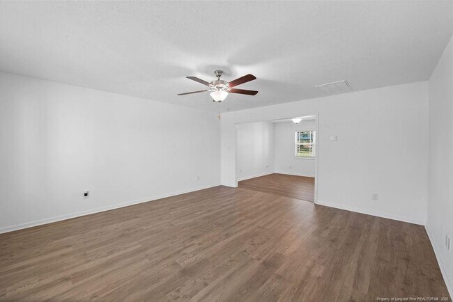 Building Photo - 6915 Wickersham Rd