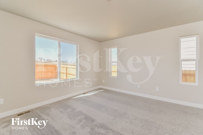 Building Photo - 10471 Horton Dr