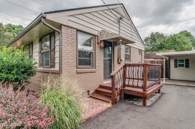 Building Photo - 3 br, 1 bath House - 529 Wanda Dr