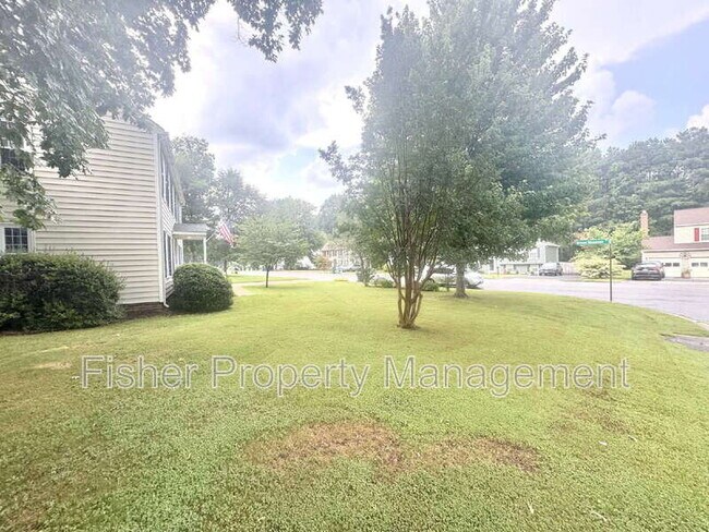 Building Photo - 9501 Broad Meadows Rd