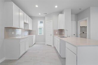 Building Photo - 2638 Finley Ln