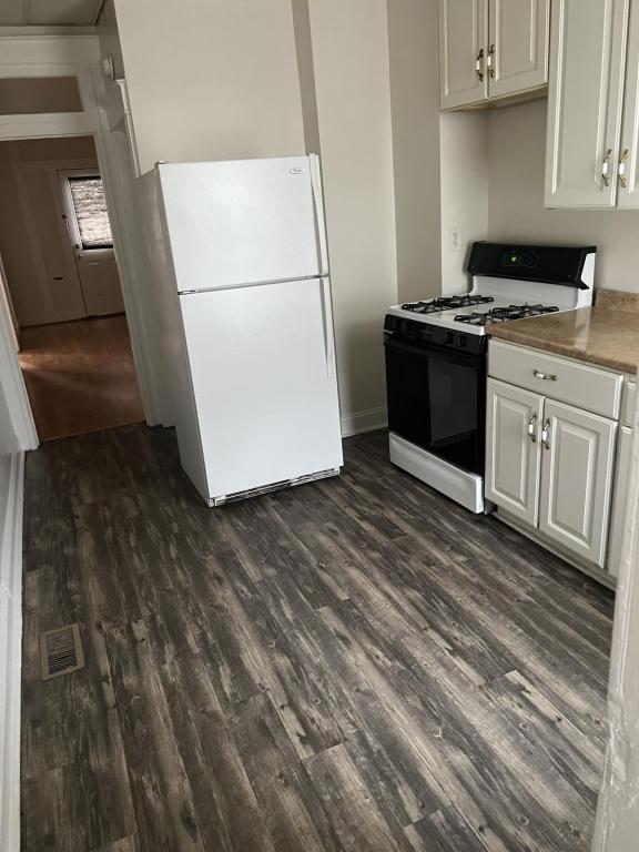 Foto del edificio - 521 Normandy Ave