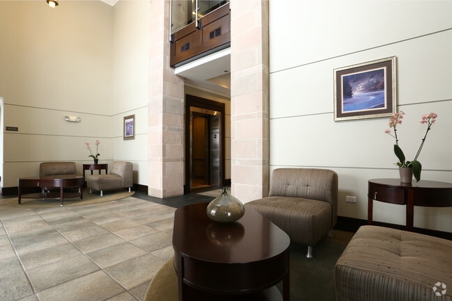 Building Photo - 301 Riverwalk Place