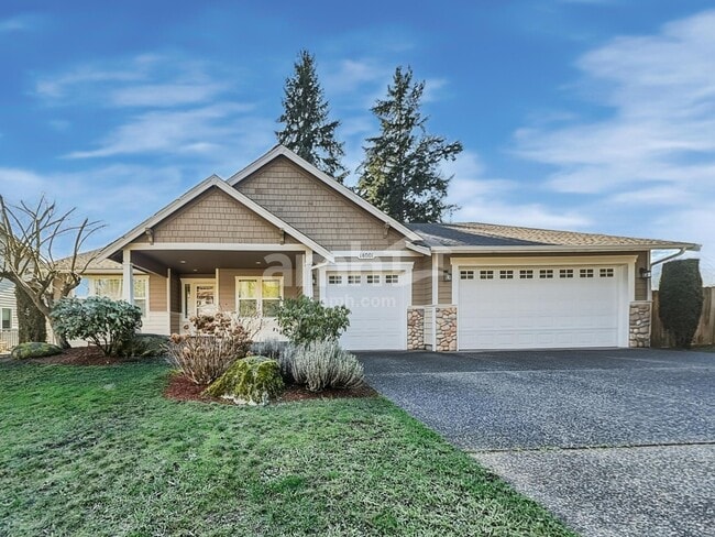 Building Photo - 14001 122nd Ave E