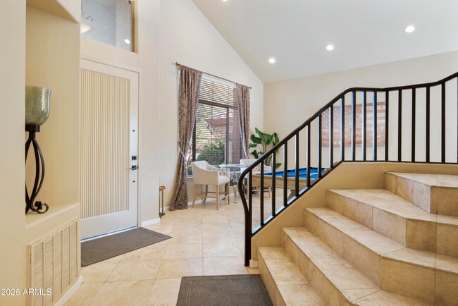 Building Photo - 6419 E Betty Elyse Ln