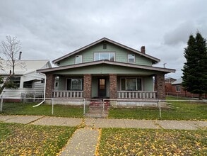 Building Photo - 1838 Phillips Ave