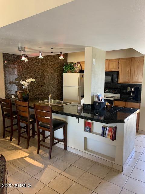 Foto del edificio - 3313 N 68th St