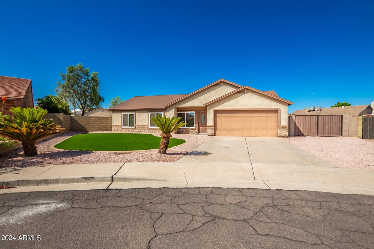 Foto principal - 8062 E Casper St