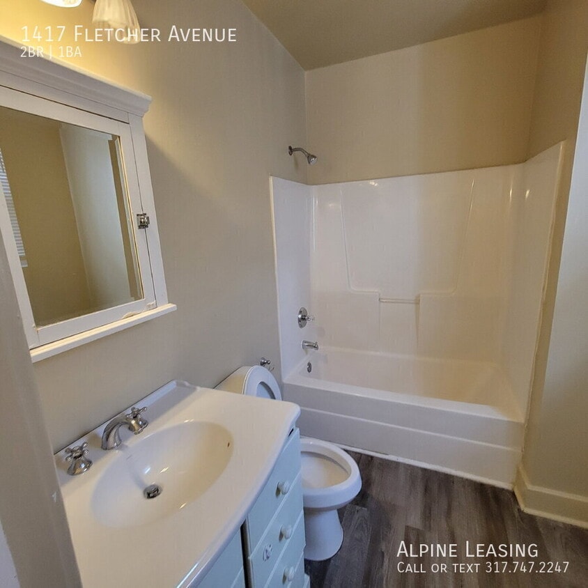 Foto del edificio - 1417 Fletcher Ave