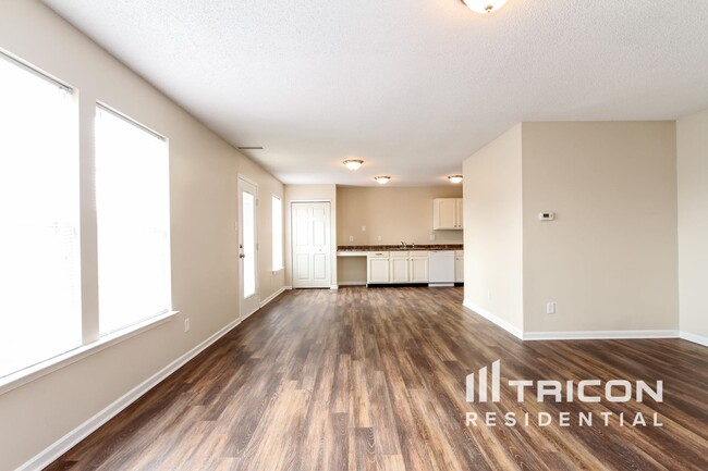 Foto del edificio - 6255 E Mariah Hill Ln