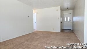 Foto del edificio - 3043 Timber View Dr