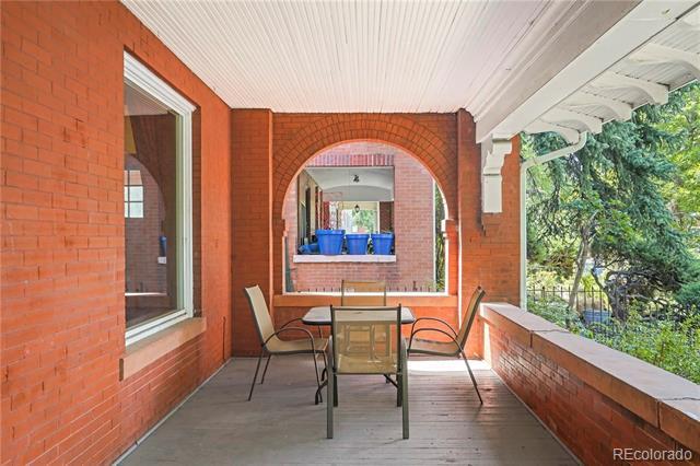 Foto del edificio - 840 Emerson St