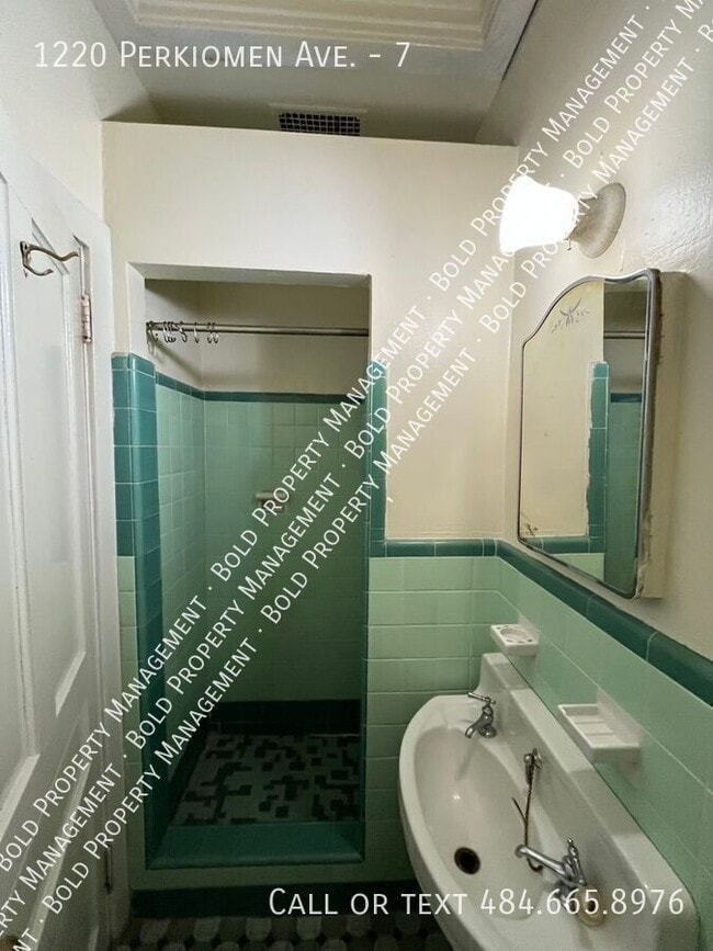 Foto del edificio - 1220 Perkiomen Ave