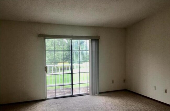 Foto del edificio - 208 Huckleberry Heights Dr