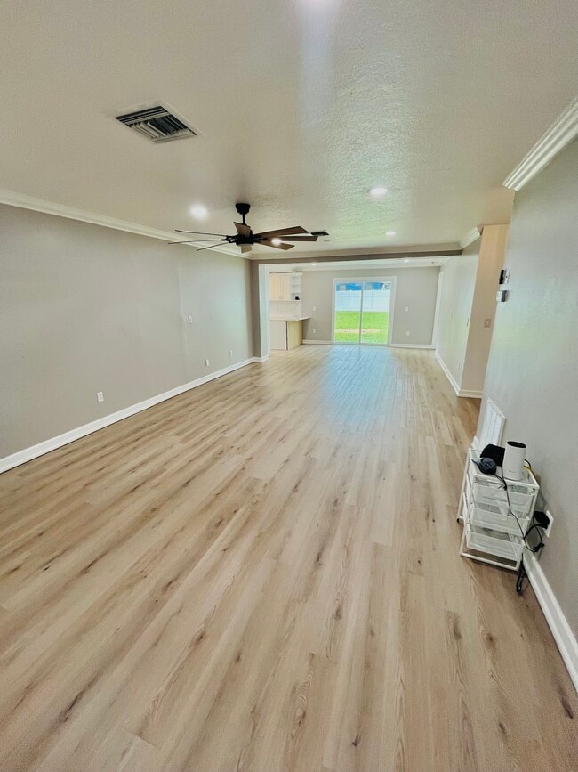 Building Photo - 4243 Deltona Blvd