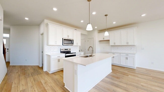 Building Photo - 5557 E Spaniel Dr