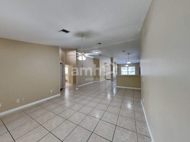 Foto del edificio - 1221 Winding Meadows Rd