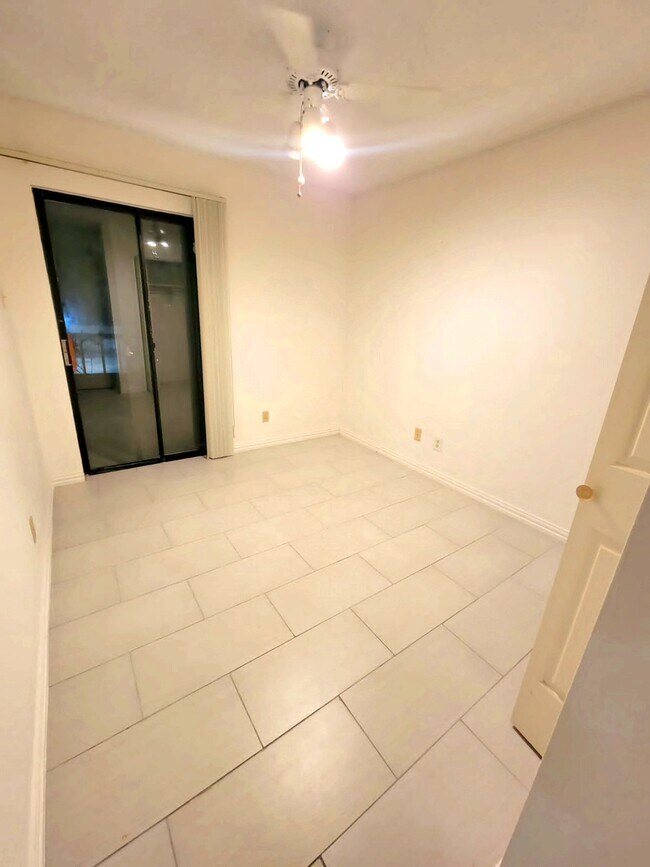 4212 Medical Dr Unit 504, San Antonio, TX 78229 Condo for Rent in San