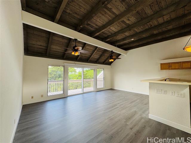 Foto del edificio - 44-140-140 Mui Pl