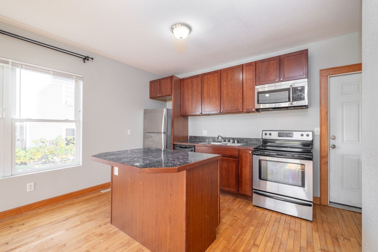Primary Photo - Welcome to this Lovely Two-Bedroom Lower U...