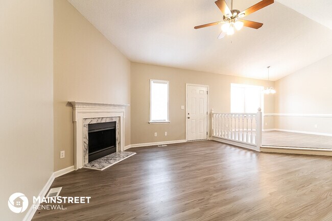 Foto del edificio - 1129 Forest Glen Dr