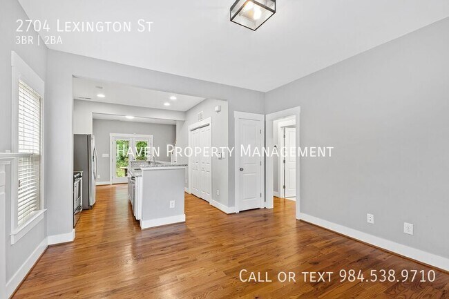 Building Photo - 2704 Lexington St