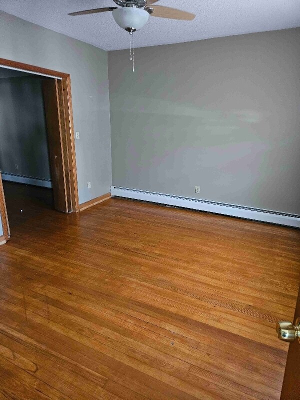 Building Photo - 1405 Prospect Ave