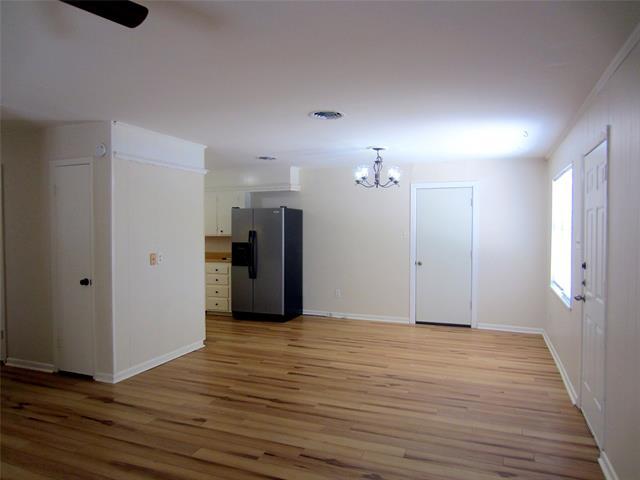 Foto del edificio - 2401 Glenwood Dr