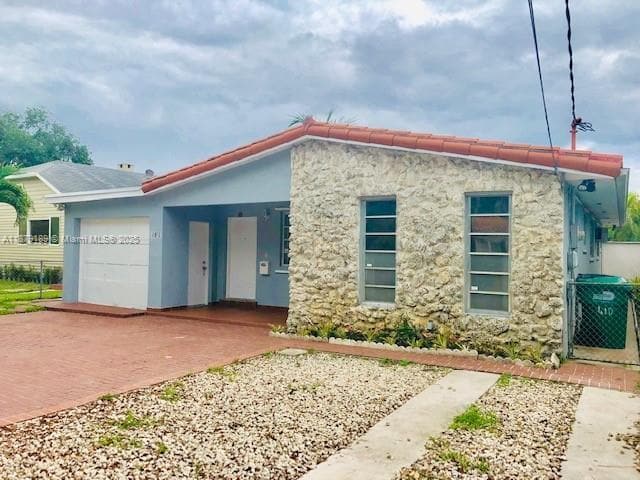 Foto del edificio - 4101 SW 13th Terrace