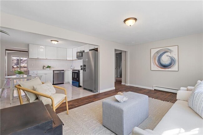 Foto del edificio - 400 Schooner Ave