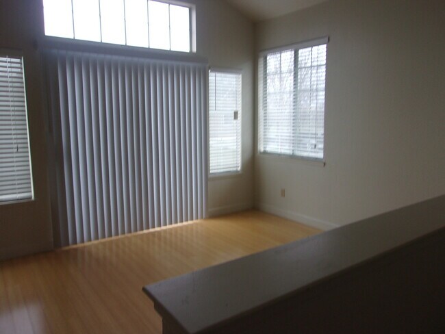 Foto del edificio - Cambridge Estates