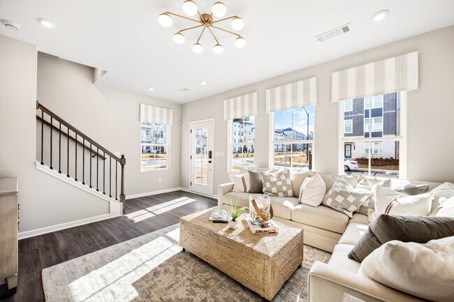 Foto del edificio - 801 Cameron Trl