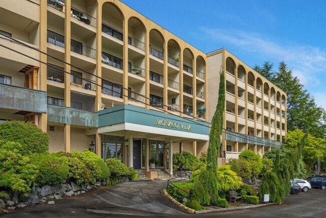 Building Photo - 1bd/1ba Mercer Island Condo