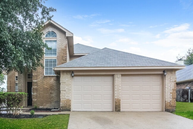 Building Photo - 8440 Auburn Dr