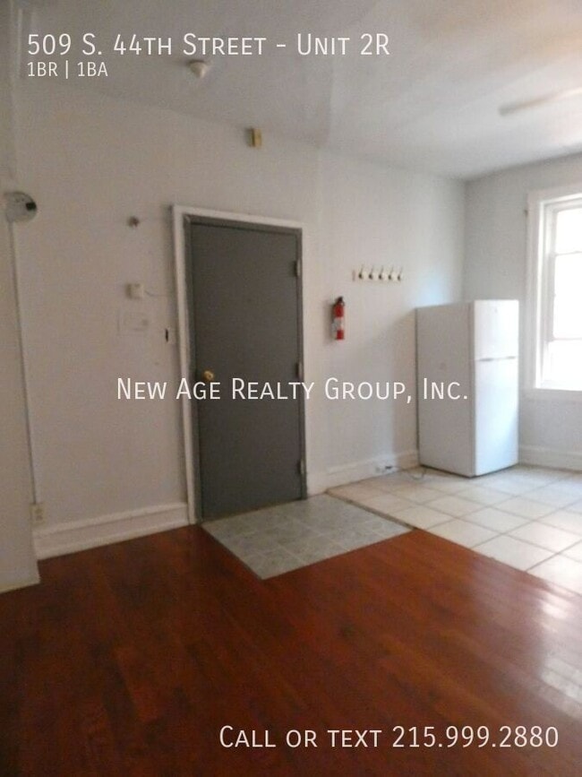 Building Photo - 509 S 44th St