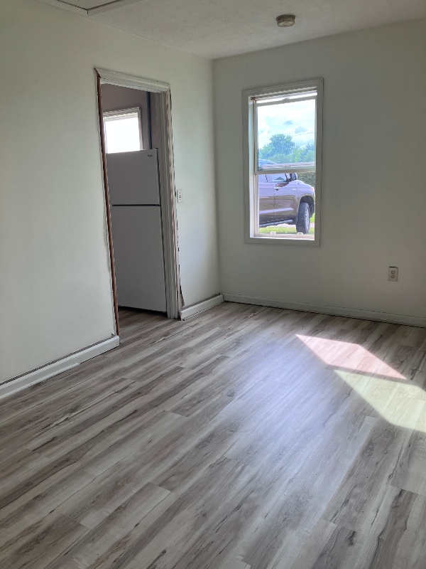 Foto del edificio - 1305 E Vandalia Rd