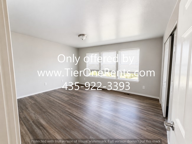 Foto del edificio - This property offers a NO DEPOSIT option available for qualified renters!
